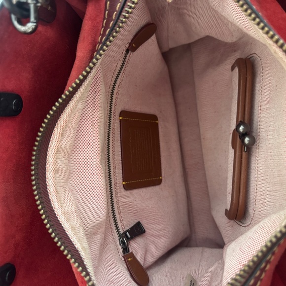 Coach 1941 Rogue in Oxblood with Red Interior - Picture 5 of 16